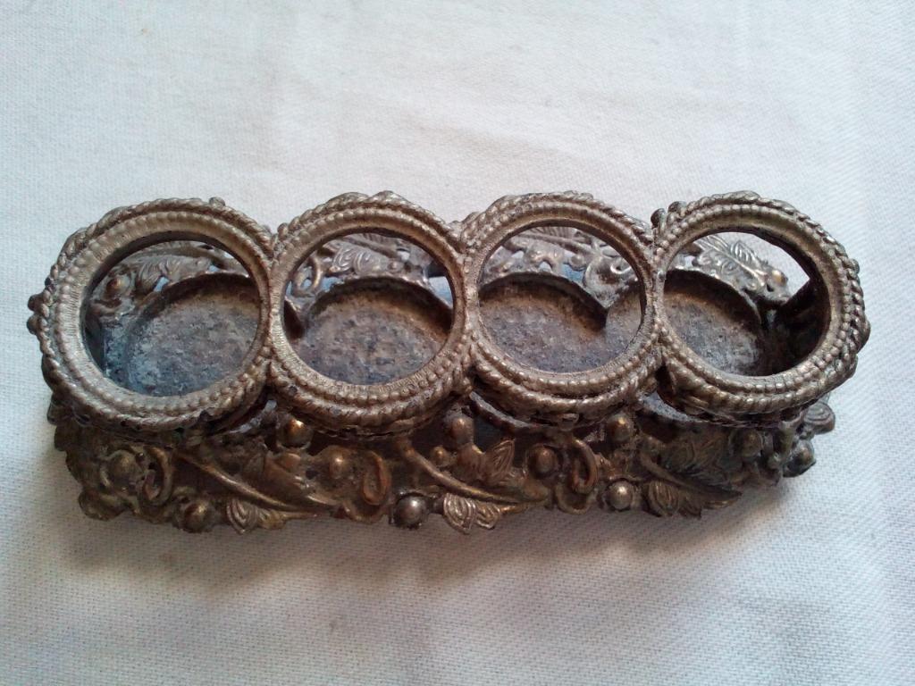 Base parfum ou autres, Antiquités & Art, Enlèvement ou Envoi