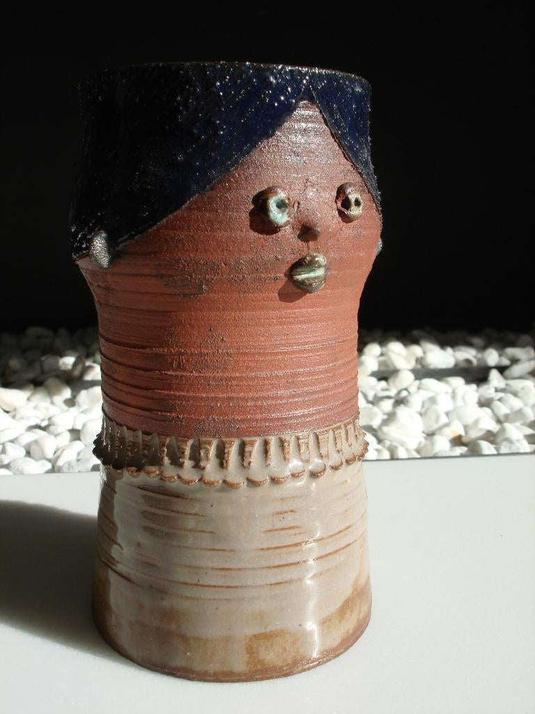 DOUR Thérèse BATAILLE anthropomorfe keramiek penhouder, vaas, Antiquités & Art, Antiquités | Céramique & Poterie, Enlèvement ou Envoi