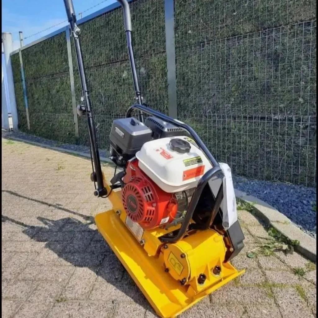 Nieuwe modellen benzine trilplaat met mat