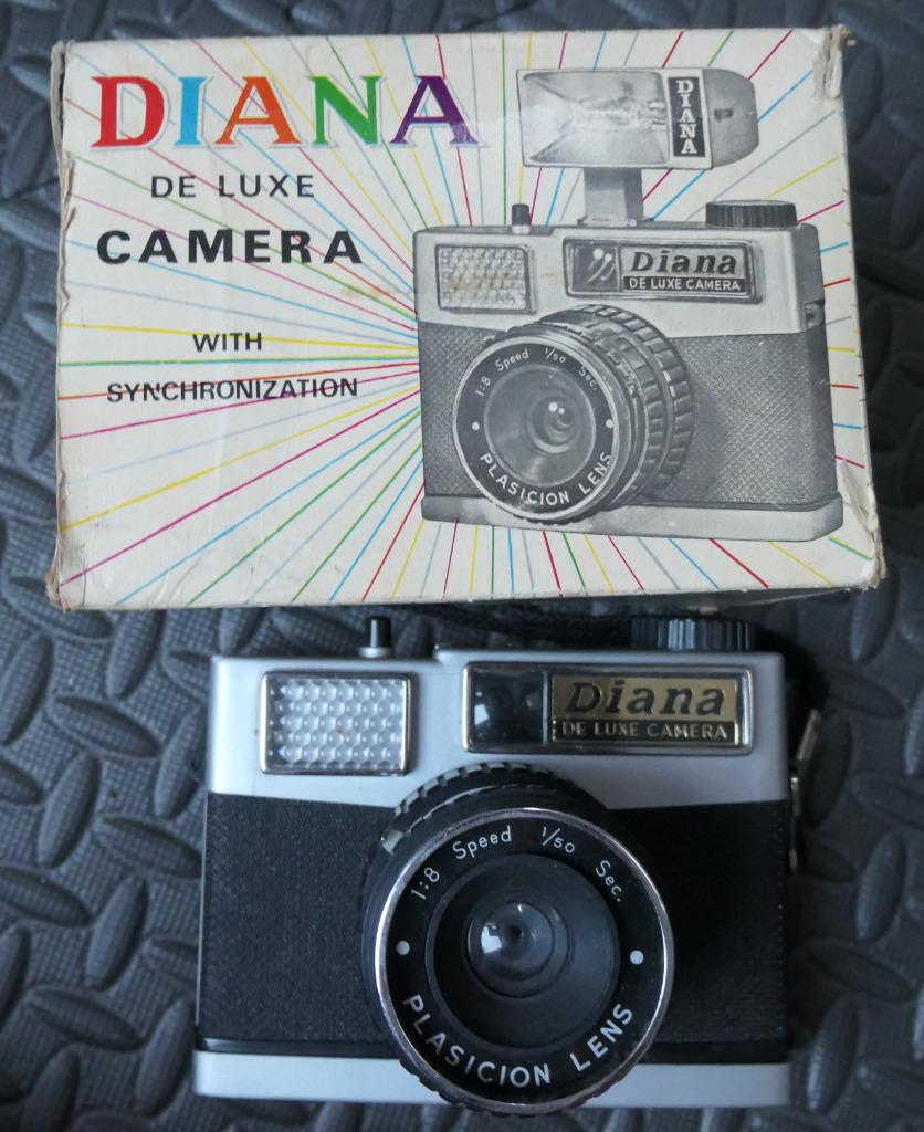 Zeldzame vintage Diana De Luxe camera, Verzenden