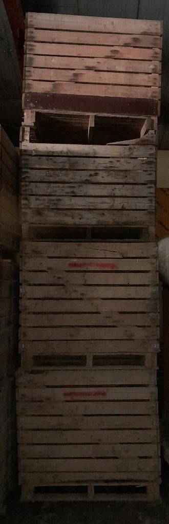 4 houten kisten, paloksen, bakken voor brandhout, Enlèvement