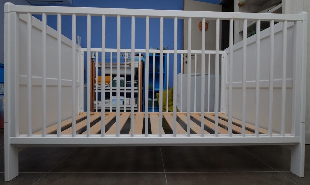 Lit de croissance 70 cm x 140 cm, 70 à 85 cm, Comme neuf, 140 à 160 cm, Enlèvement