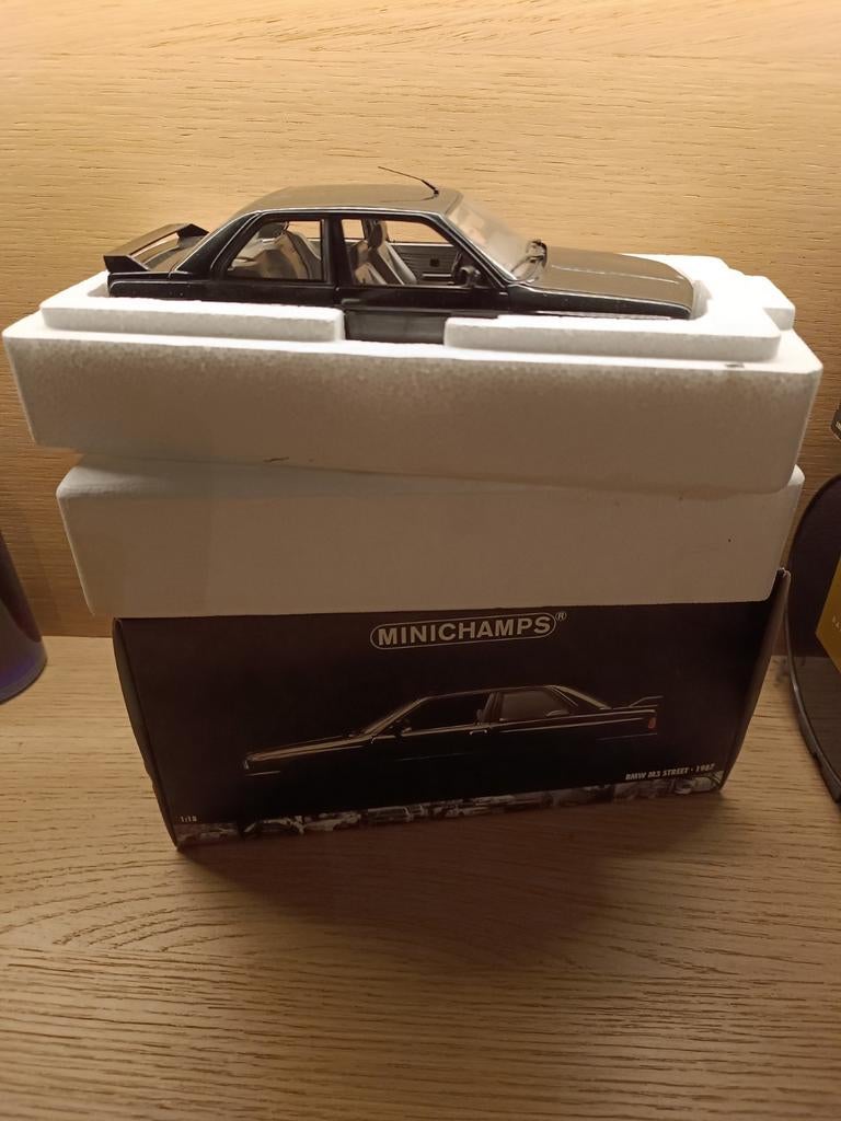 BMW E30 M3 Street Edition noire 1/18, Hobby & Loisirs créatifs, Voitures miniatures | 1:18, Enlèvement ou Envoi