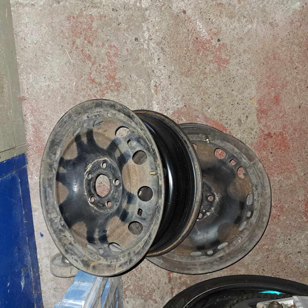 2 jantes tole vw skoda, 15 pouces, Véhicule de tourisme, Enlèvement, Utilisé