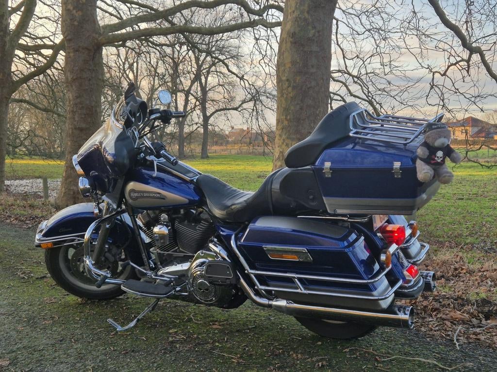 Harley Davidson Classic Elektra Glide 2007, Motos, Particulier