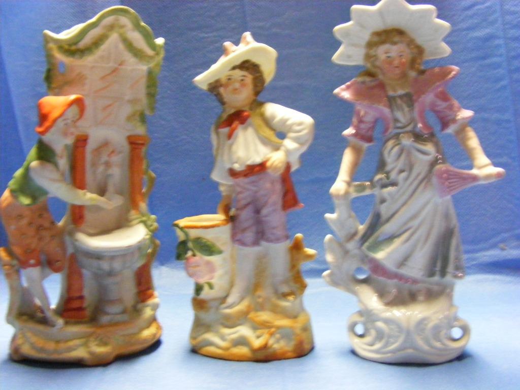 Figurines et objets anciens divers, Enlèvement ou Envoi