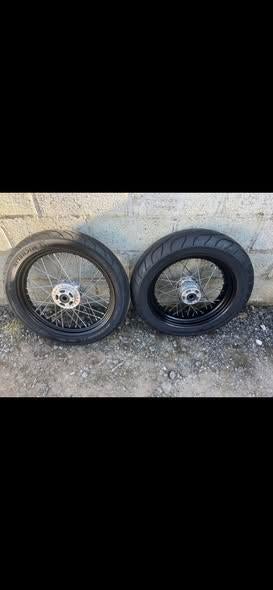 Paar originele zwarte velgen voor 19 + achter 17", Motoren, Ophalen of Verzenden, Gebruikt