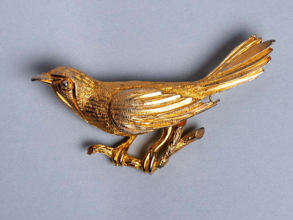 Fantasiebroche "vogel" uit de jaren 50, Handtassen en Accessoires, Broches, Overige materialen, 4 tot 7 cm, Verzenden, Zo goed als nieuw