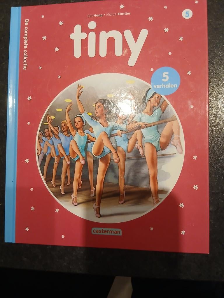 5 verhalen van Tiny gebundeld., Boeken, Ophalen of Verzenden