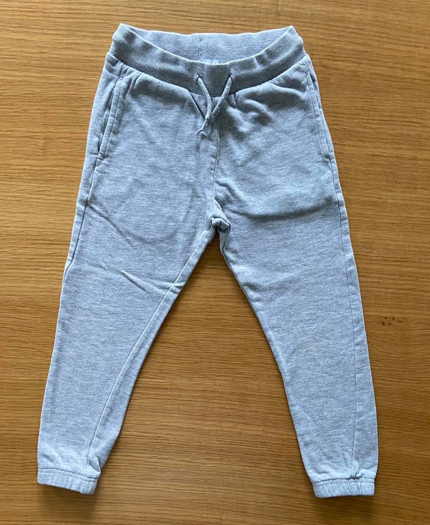 Pantalon de training / jogging / sport gris - 6 ans - 5€, Comme neuf, Garçon