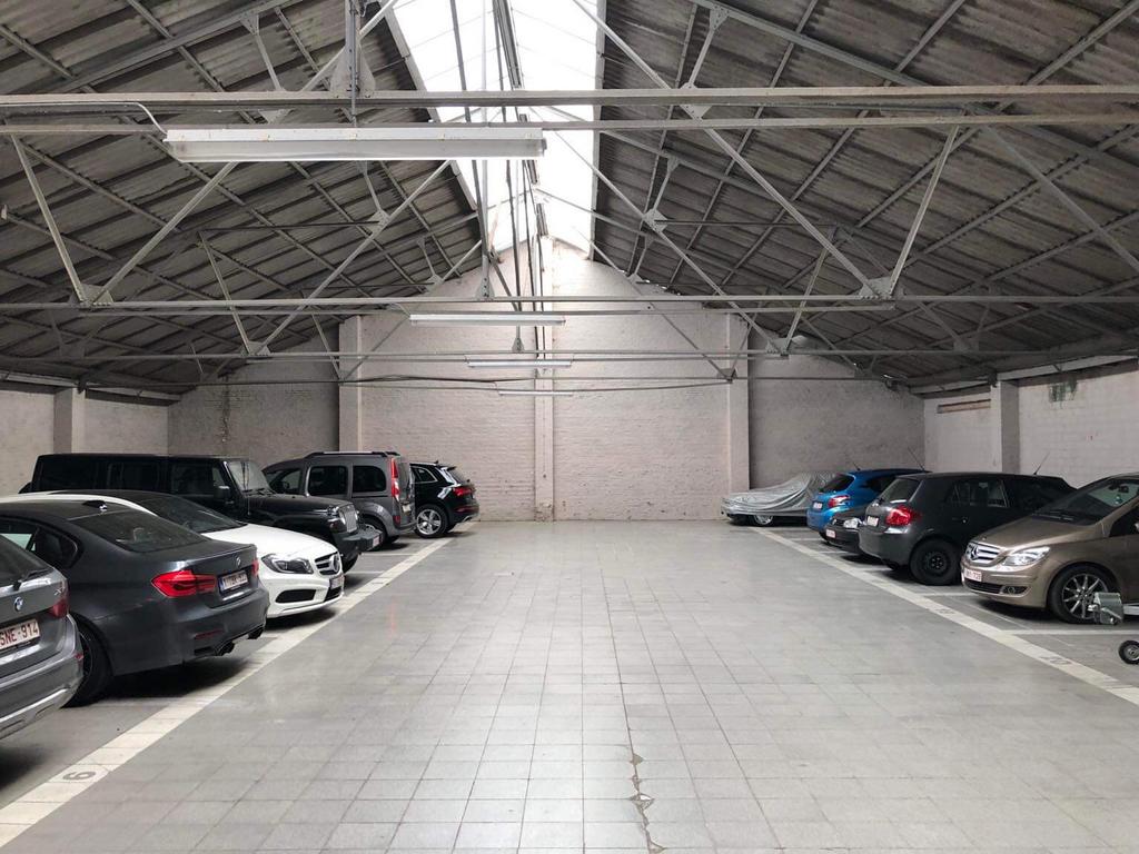 Garage/Parkeerplaats auto’s & fietsen Deurne zuid  Antwerpen