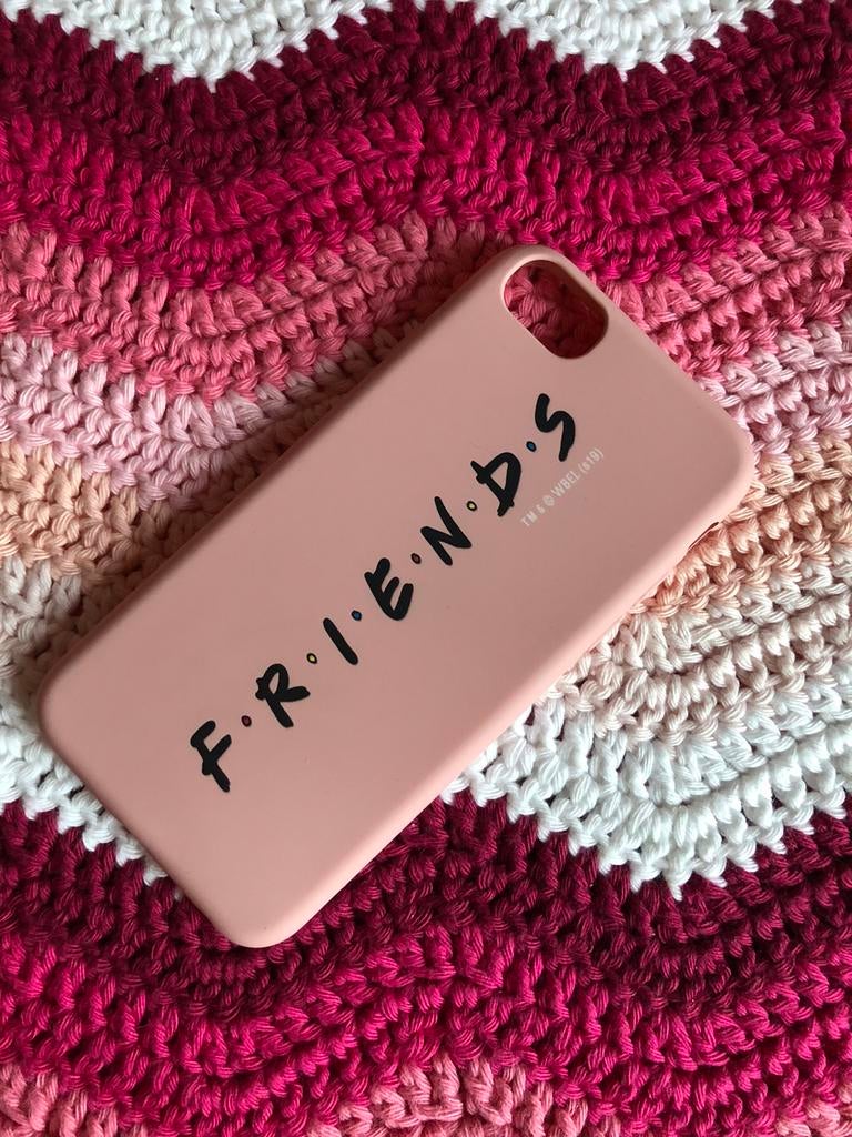 Friends iphone 6/ 7/ 8 hoesje stradivarius, Telecommunicatie, Mobiele telefoons | Hoesjes en Screenprotectors | Apple iPhone, Ophalen of Verzenden