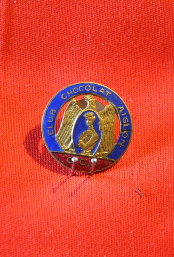 rare boutonniere membre club chocolat aiglon, Ophalen of Verzenden, Gebruikt, Overige typen