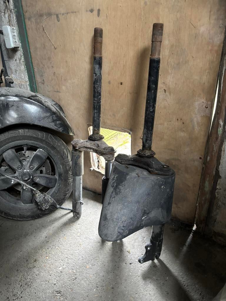 Piaggio Zip 2x Fourche Goede staat., Fietsen en Brommers, Ophalen, Zo goed als nieuw