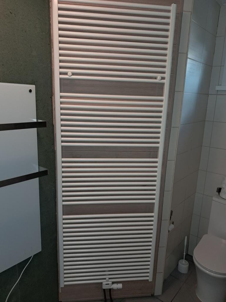 Badkamer /Handdoekradiator, Doe-het-zelf en Bouw, Verwarming en Radiatoren, Ophalen
