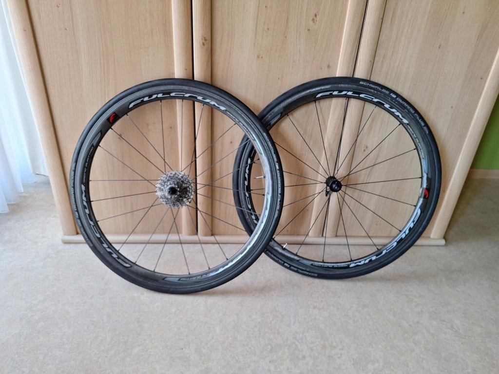 Paire de roues - Jantes en carbone - Hauteur de jante 40 mm, Enlèvement, Utilisé, Roue, Schwalbe