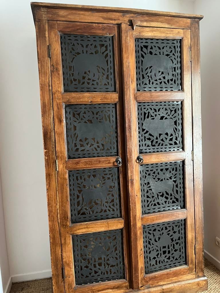 Deux armoires indiennes en bois massif, Antiquités & Art, Enlèvement