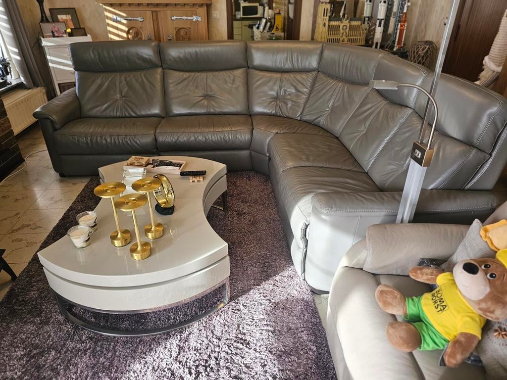 Canapé d'angle en cuir avec 2 relaxants électriques - très b, Enlèvement