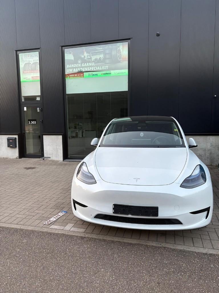 Tesla Model Y RWD 2023, Autos, Tesla, Particulier, Model Y, Caméra 360°, ABS, Caméra de recul, Phares directionnels, Régulateur de distance