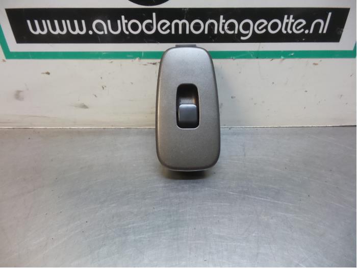 Commutateur vitre électrique d'un Lexus IS 200 (IS 200 99-), Autos : Pièces & Accessoires, Tableau de bord & Interrupteurs, Lexus