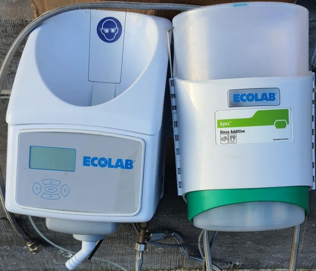 Système de dosage pour la vaisselle + 2 détergent solide, Articles professionnels, Horeca | Équipement de cuisine, Laver et Sécher