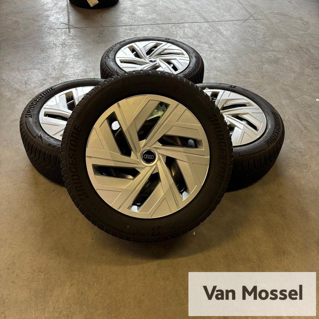 Audi Q4 E-tron Bridgestone Blizzak LM005 255/50/R19 103T 235, 19 inch, Gebruikt, -, -