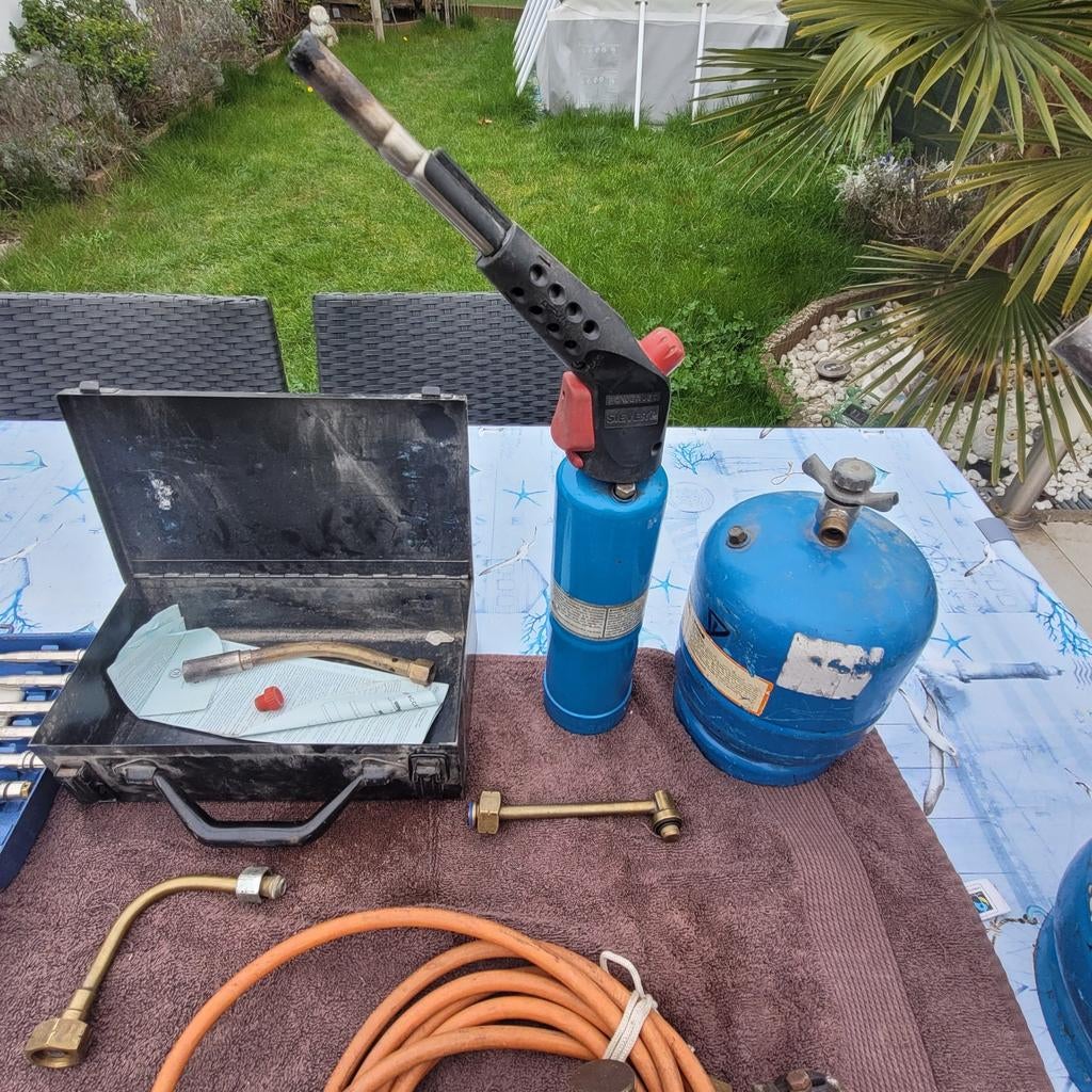 Outilliage professionnel, Enlèvement