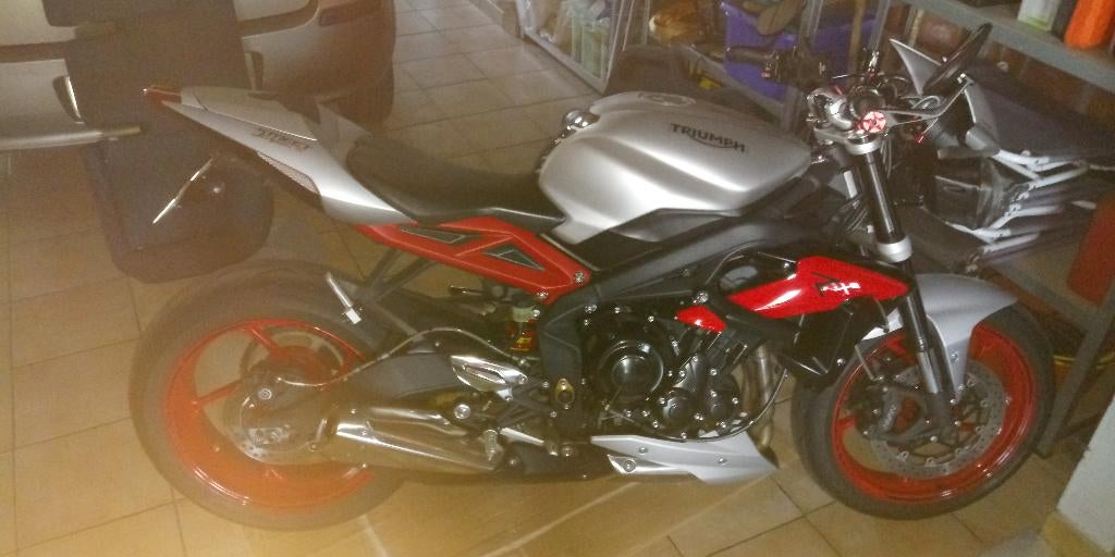 Triumph Street Triple 675 RX, Motoren, Motoren | Triumph, 675 cc, 3 cilinders, Particulier, Quickshifter