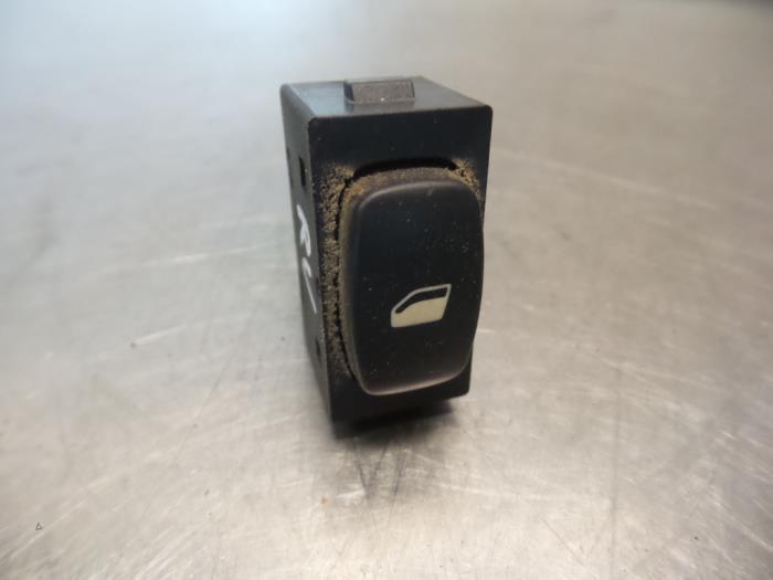 Elektrisch Raam Schakelaar van een Peugeot 307, Gebruikt, -, -, Ophalen of Verzenden