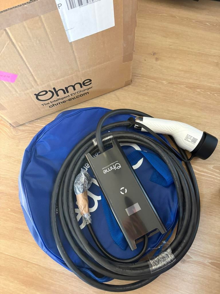 Cable de recharge intelligent pour voiture EV ou hybride, Enlèvement, Comme neuf