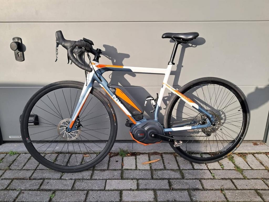 Elektrische koersfiest middenmotor bosch 2500kmTotaalafstand, Fietsen en Brommers, Ophalen of Verzenden