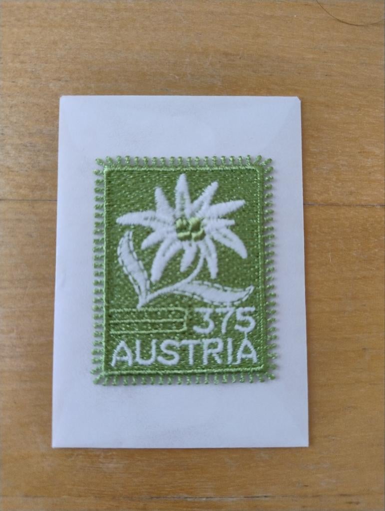 Austria postzegel geborduurd 2005 nieuw, Ophalen of Verzenden