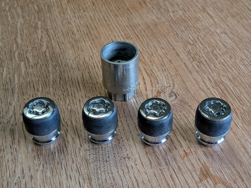 Boulons de roue antivol pour Mazda MX-5, Autos : Pièces & Accessoires, Enlèvement ou Envoi, Utilisé, Mazda