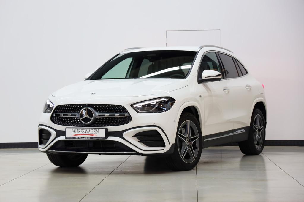 Mercedes-Benz GLA 250 e AMG Head-Up MULTIBEAM-LED Sfeerlicht, Auto's, Gebruikt, Zwart, 4 cilinders, Alcantara