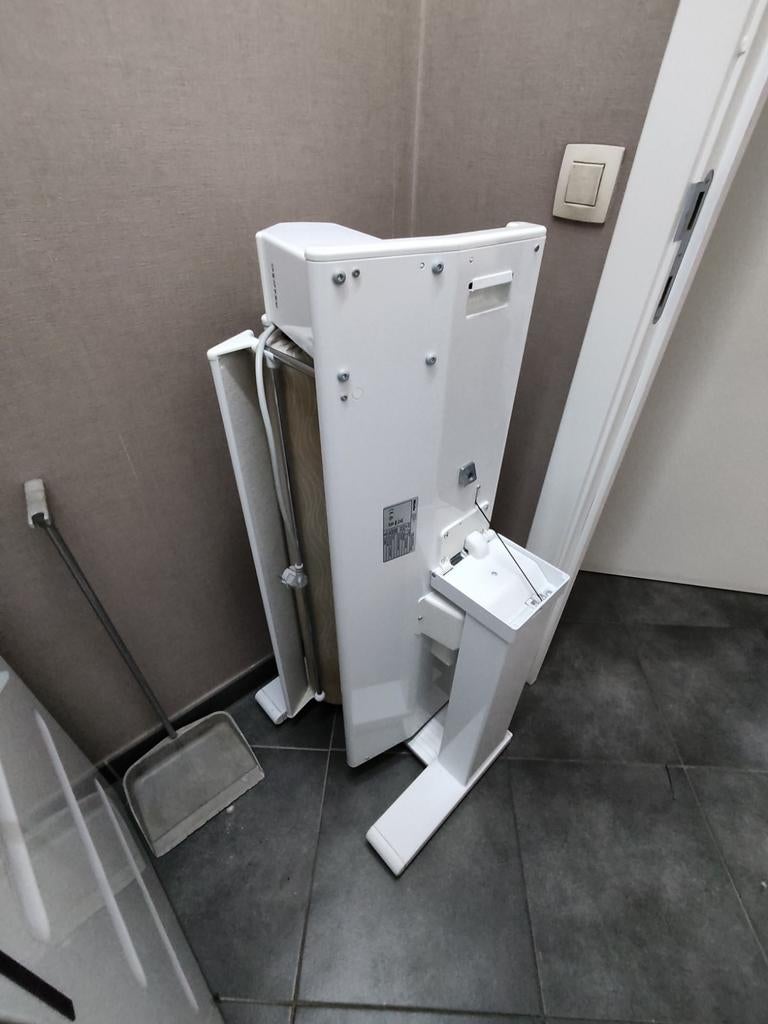 Strijkrol Miele, Ophalen