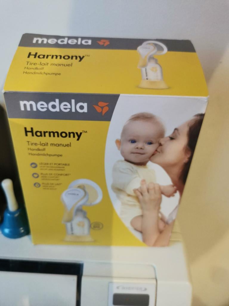 Tire-lait manuel medela, Enfants & Bébés, Enlèvement, Tire-lait