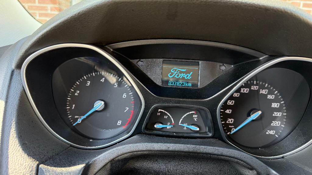 Ford Focus, Auto's, Ford, Stof, Zwart, 4 cilinders, 5 zetels