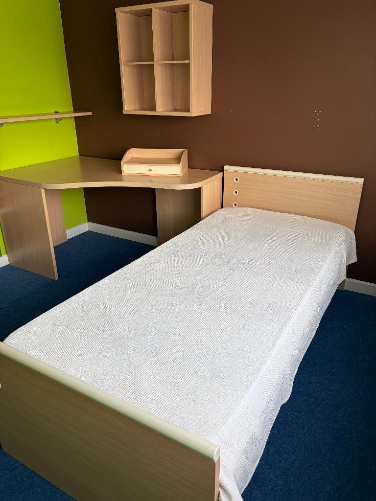 Tienerkamer, Enlèvement, Utilisé, Une personne