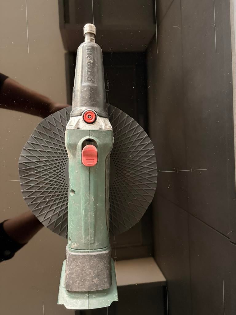 Meuleuse droite, Enlèvement, Utilisé, Meuleuse droite