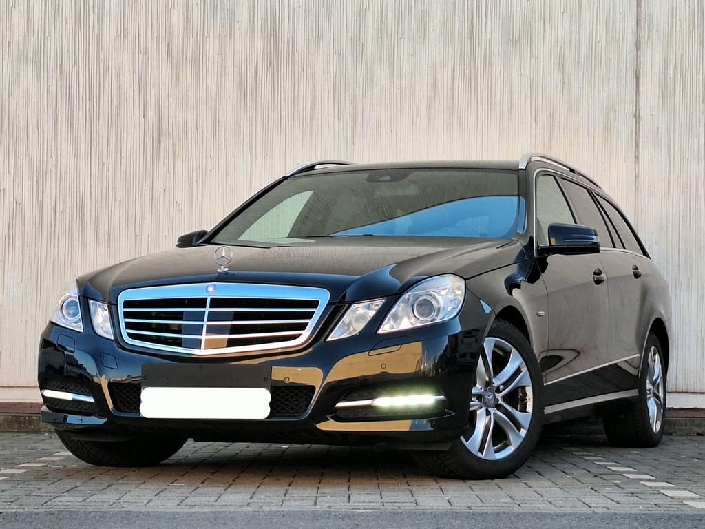 Mercedes E350d/V6/4MATIC/AUTOMATISCHE TRANSMISSIE/195 kW/, Auto's, Automaat, Euro 5, Radio, Leder