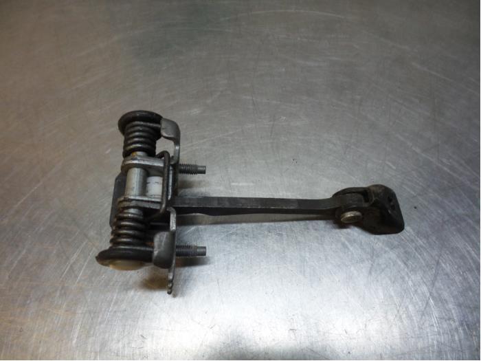 Butée 4portes arrière droite d'un Citroen C3 (C3 09-), Autos : Pièces & Accessoires, -, 3 mois de garantie, Utilisé, -