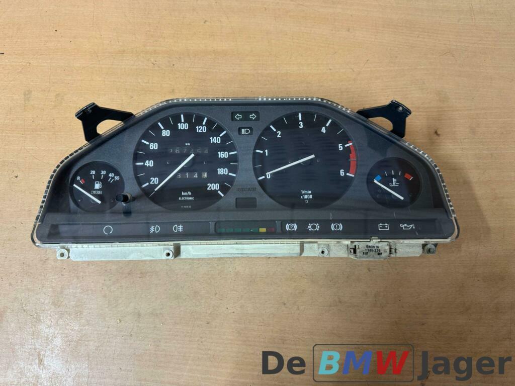 Instrumentenpaneel BMW 3-serie diesel E30 1381862, Autos : Pièces & Accessoires, Tableau de bord & Interrupteurs, Enlèvement ou Envoi