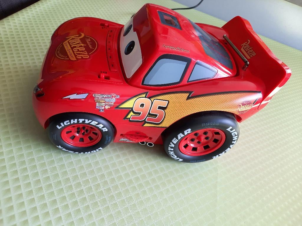 Cars Lightning Mcqueen radio/cd speler, Kinderen en Baby's, Speelgoed |Speelgoedvoertuigen, Ophalen, Gebruikt