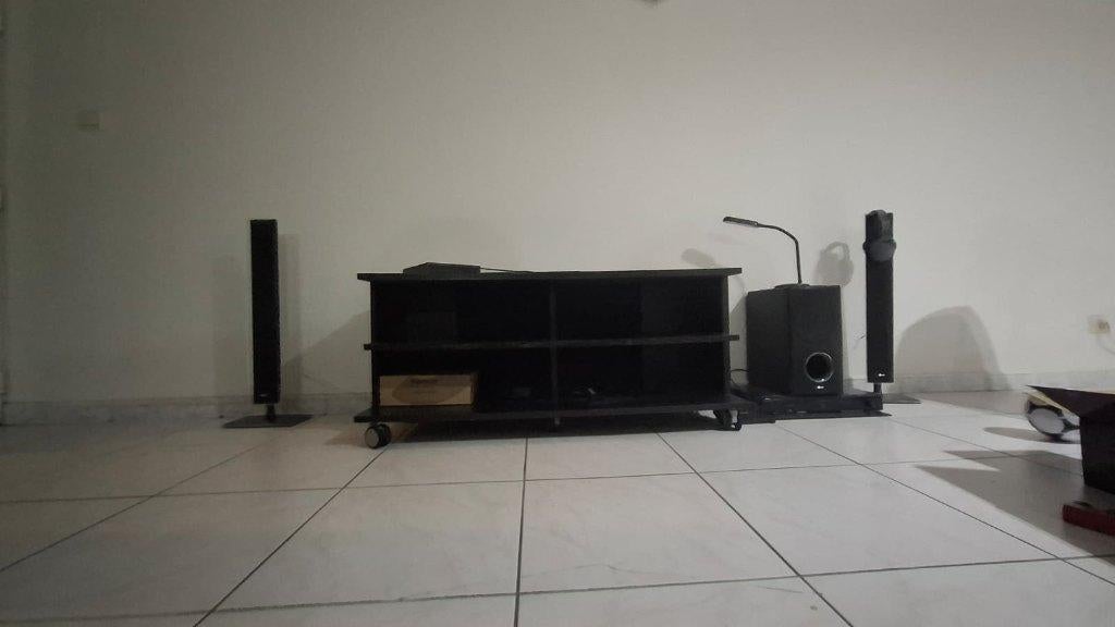 un meuble TV noire, 25 à 50 cm, 100 à 150 cm, Enlèvement, Utilisé