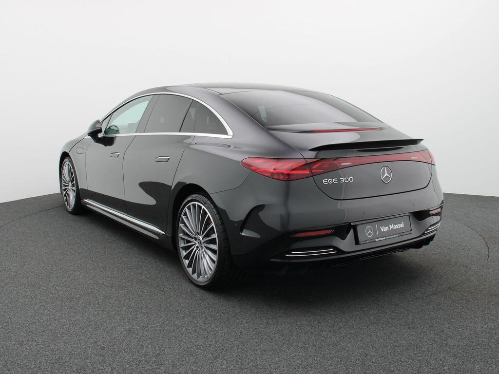 Mercedes-Benz EQE 300 AMG Line + AIRMATIC + PANORAMISCH DAK, Autos, Achat, Entretenue par le concessionnaire, Noir, https://public.car-pass.be/vhr/610e19ae-3569-4221-a7c9-1feeed9b9f6e