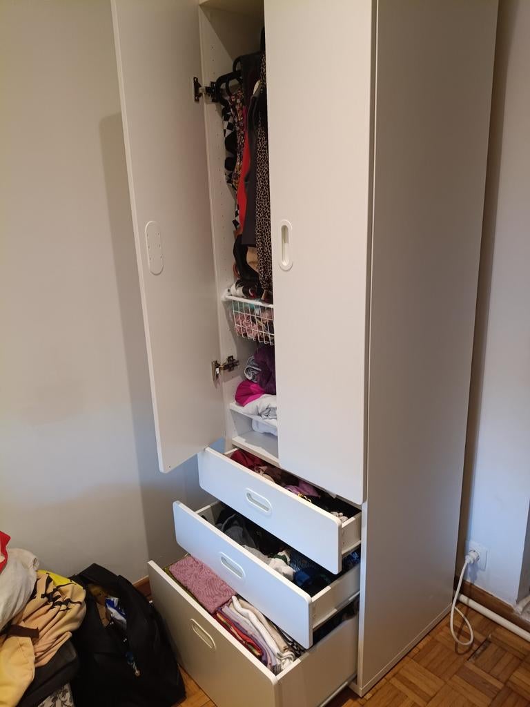 Ikea kinder kleding kast, Comme neuf, 50 à 100 cm, Avec tablette(s), 50 à 75 cm