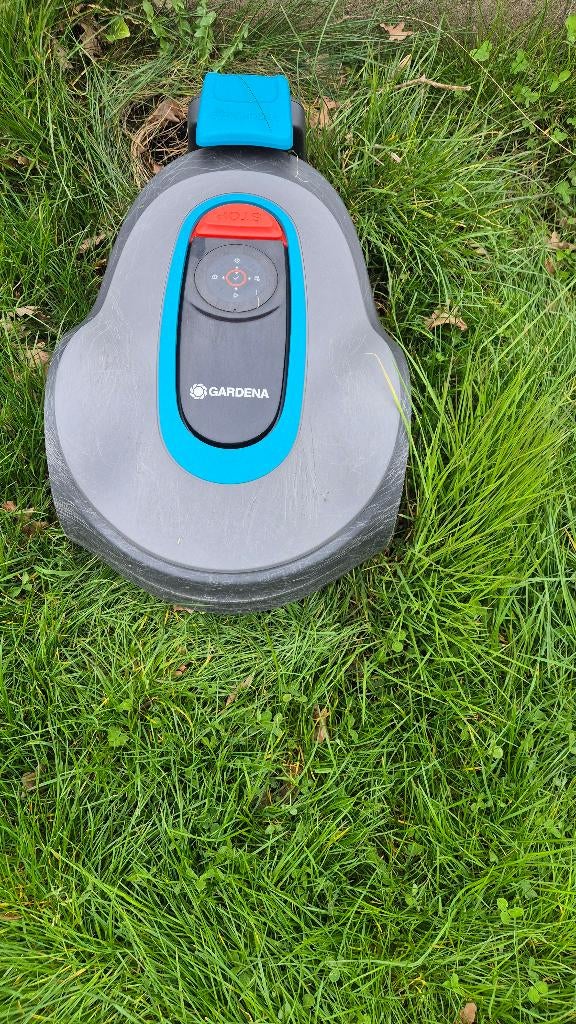 Robotmaaier Gardena Sileno Minimo 250, Jardin & Terrasse, Tondeuses robotisées, Utilisé, Enlèvement