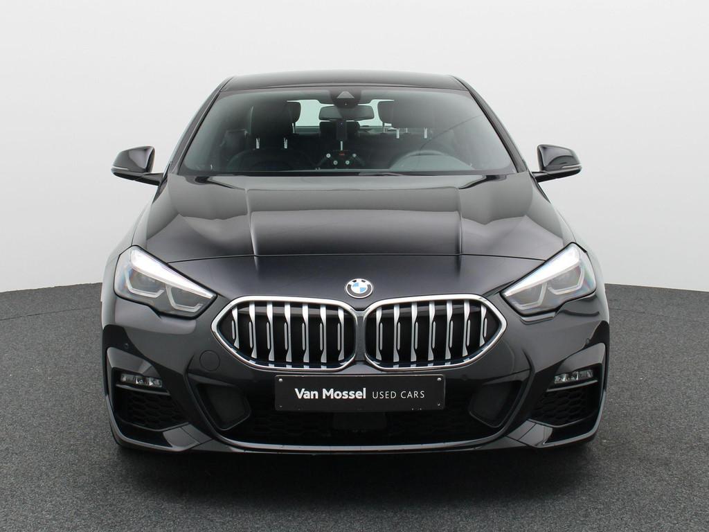 BMW 2 Serie Gran Coupé 218i M-Pakket | LED | LMV | PDC V+A, Autos, BMW, 4 portes, Entreprise, Boîte manuelle, Entretenue par le concessionnaire