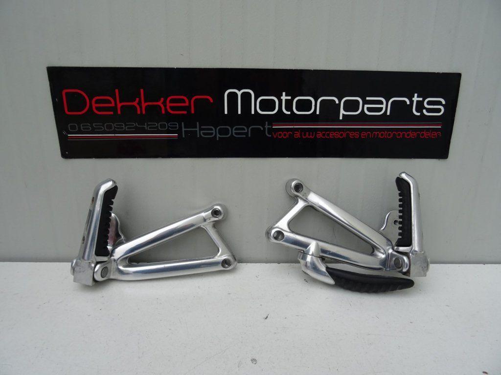 Duo / Achter Voetsteunen Ducati ST2 / ST3 / ST4 1997-2007, Motoren, Gebruikt, -, -, Ophalen of Verzenden