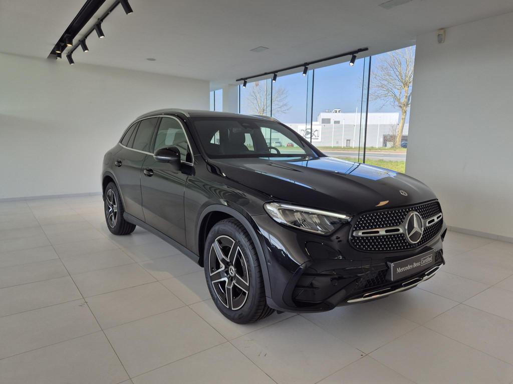 Mercedes-Benz GLC-Klasse 200 4MATIC SUV AMG Line | Panoramis, Automaat, Stof, Gebruikt, Zwart